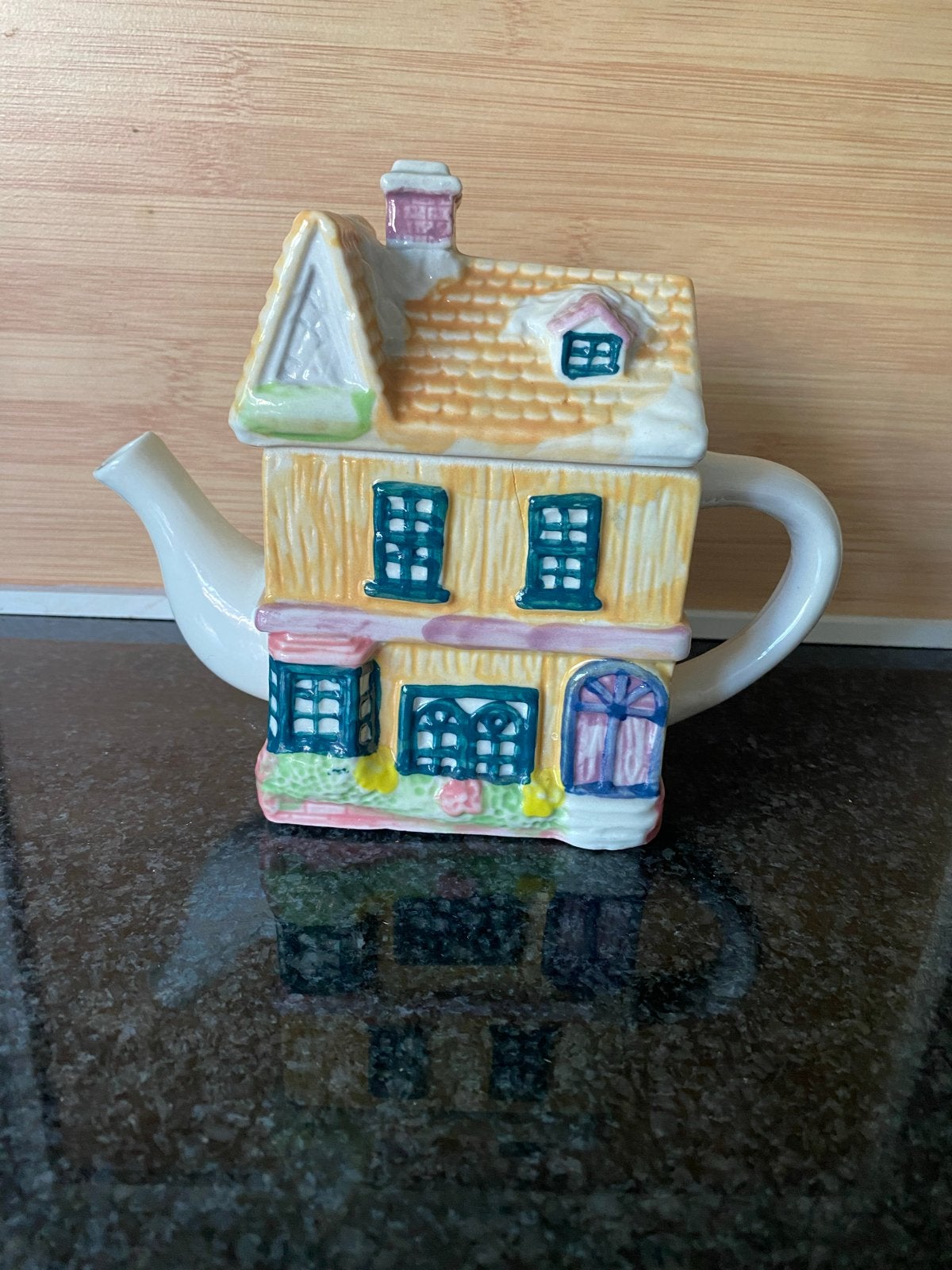 Vintage novelty cottage teapot, Ophalen of Verzenden
