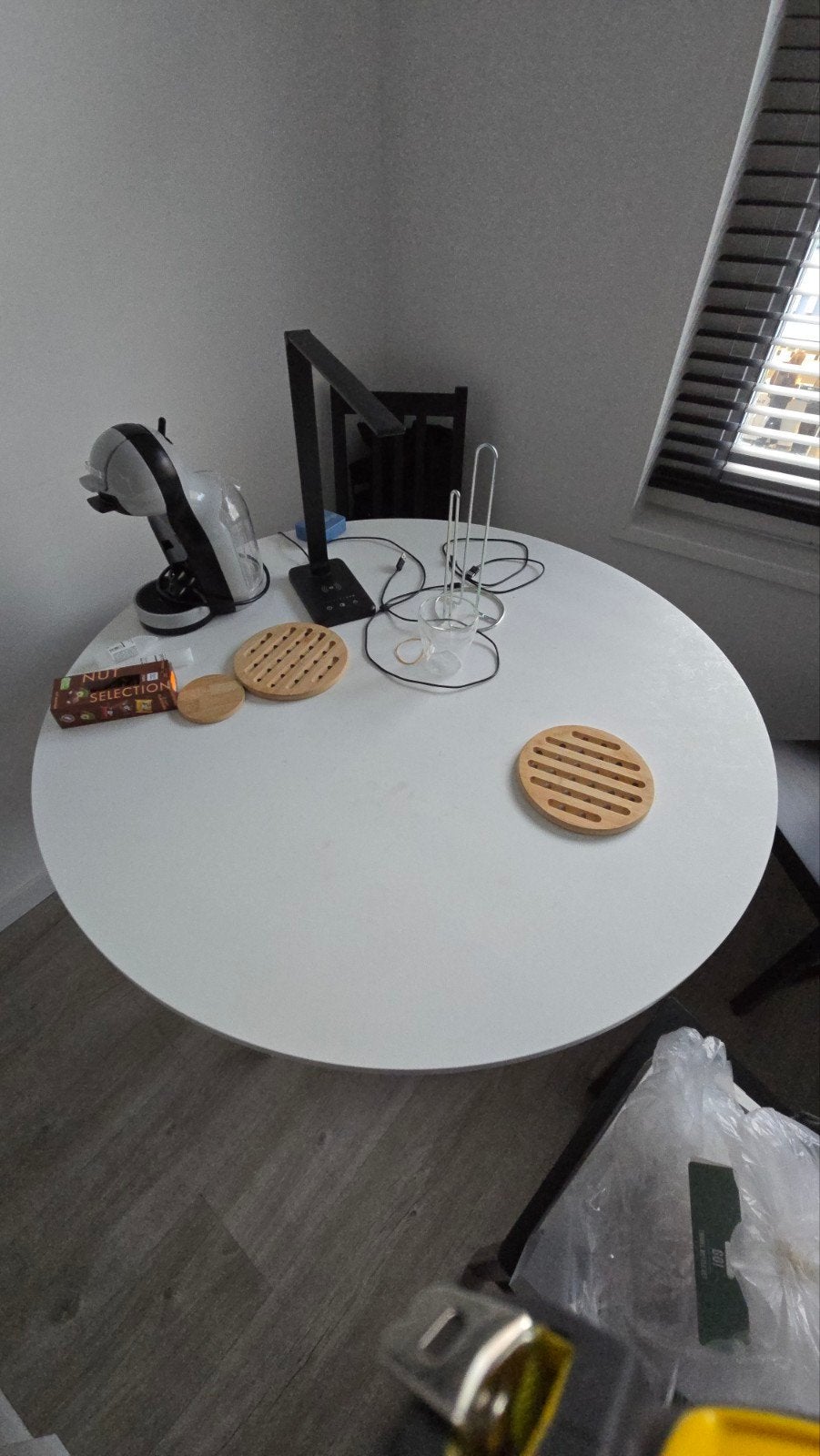 IKEA Ronde Eettafel met 4 Eetkamerstoelen, Ophalen, Gebruikt, Rond, Vier personen