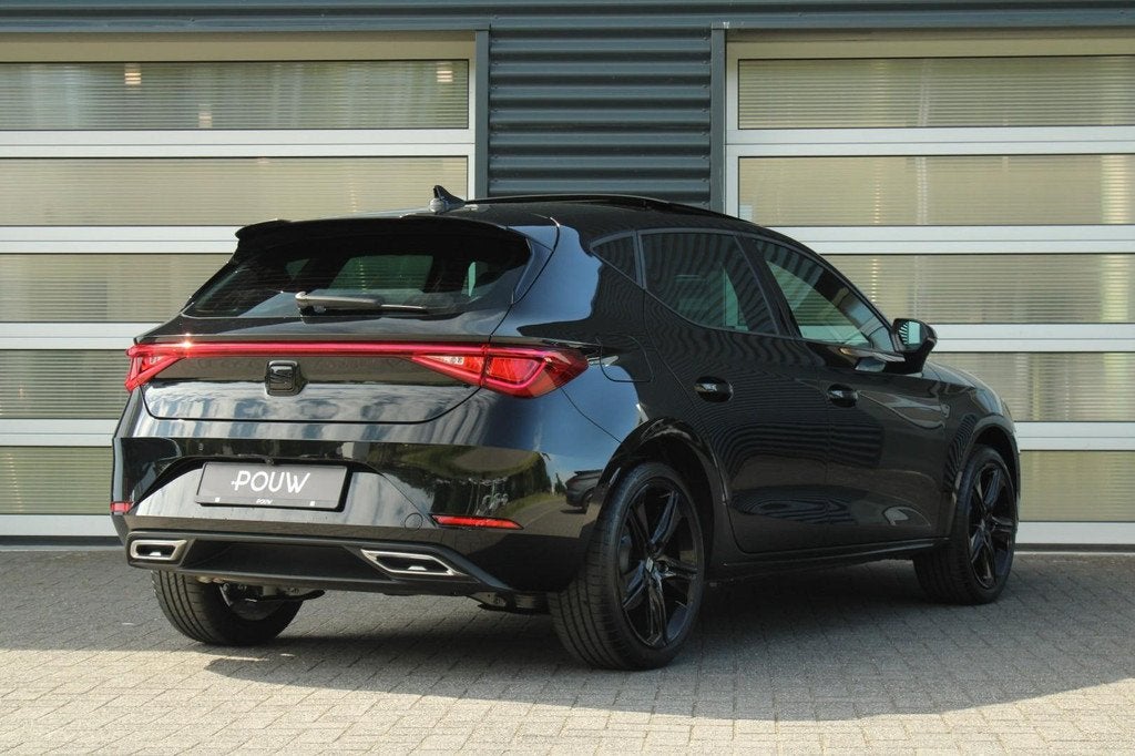 SEAT Leon 1.5 TSI 204pk e-Hybrid FR Business | Technology Pa, Auto's, Seat, 12 maanden, 1498 cc, 4 cilinders, Plug-in hybride