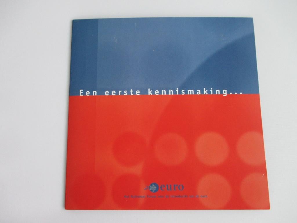 Een eerste kennismaking set 2001, Postzegels en Munten, Munten | Nederland, Ophalen of Verzenden, Koningin Beatrix, Euro's, Setje