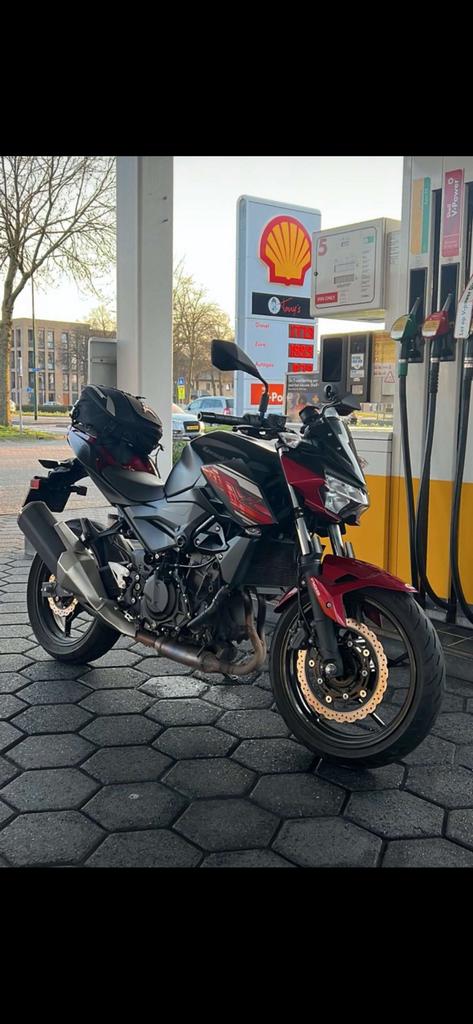 Kawasaki Z400 Naked Bike - Sportief en Wendbaar, 400 cc, 2 cilinders, Gebruikt, Particulier