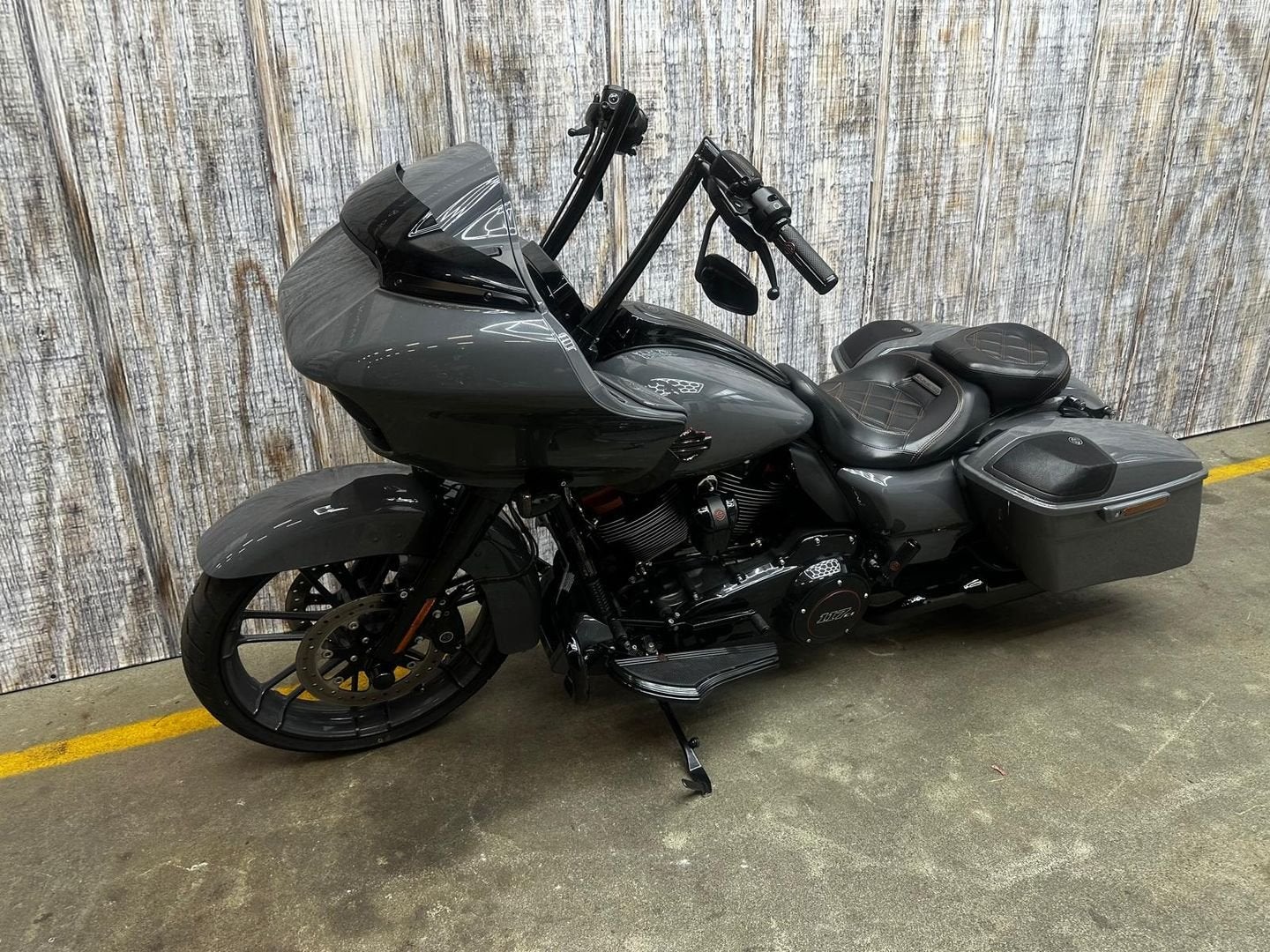 HARLEY-DAVIDSON ROAD GLIDE CVO (bj 2018) 29,625 km, HARLEY-DAVIDSON, Bedrijf, Onbekend, Toermotor