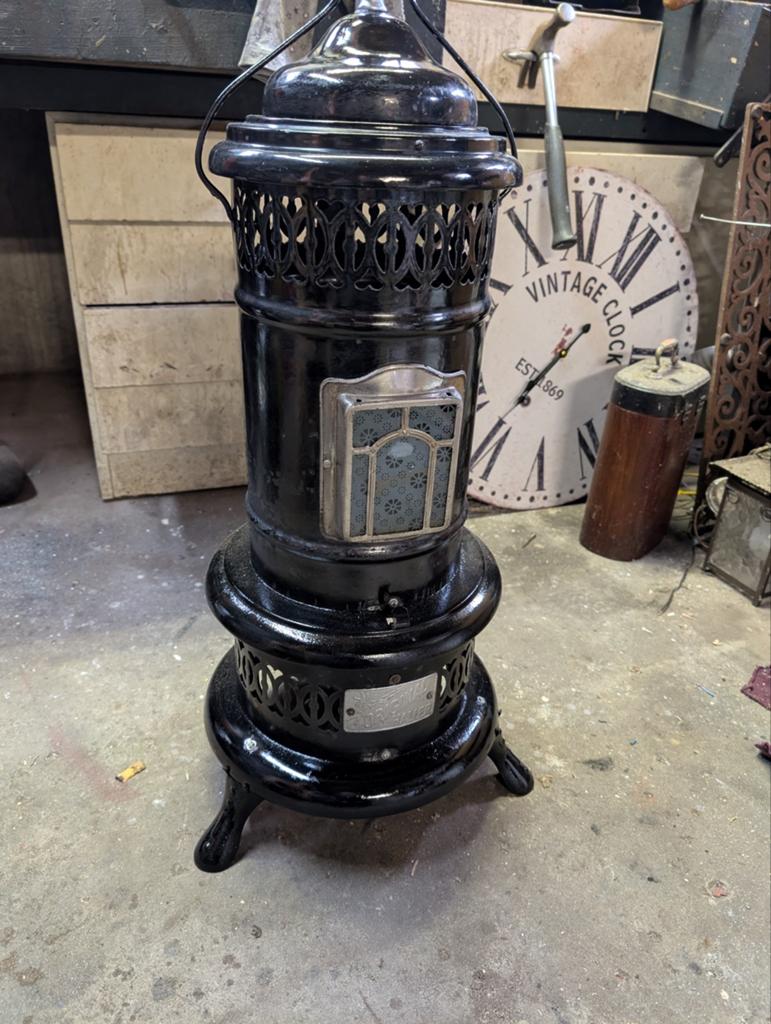 Haller Original petroleum kacheltje. Helaas zonder brander., Ophalen