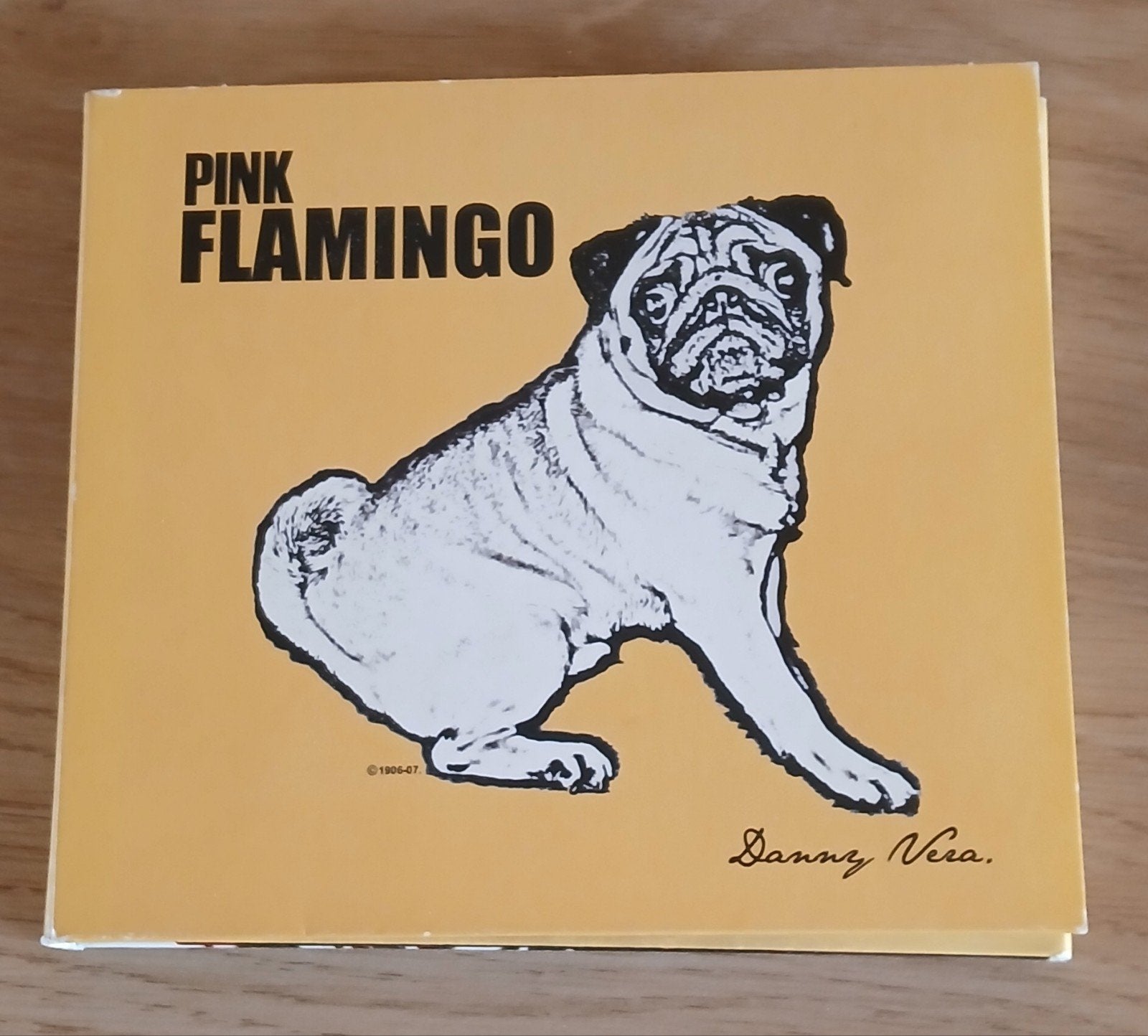 Danny Vera - Pink Flamingo (CD+DVD) - Zeer zeldzaam!, Cd's en Dvd's, Pop, Zo goed als nieuw, Album, Inclusief DVD