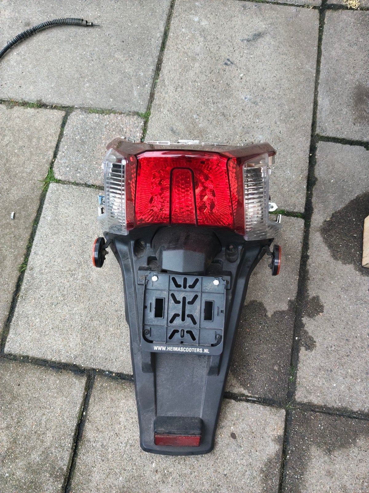 Achterlicht unit Kymco Dink 2012, Ophalen