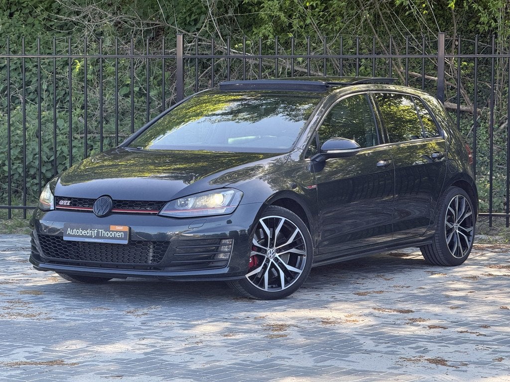 Volkswagen Golf 2.0 TSI GTI Performance | org NL| Pano | Lee, Gebruikt, Euro 6, 4 cilinders, 1984 cc