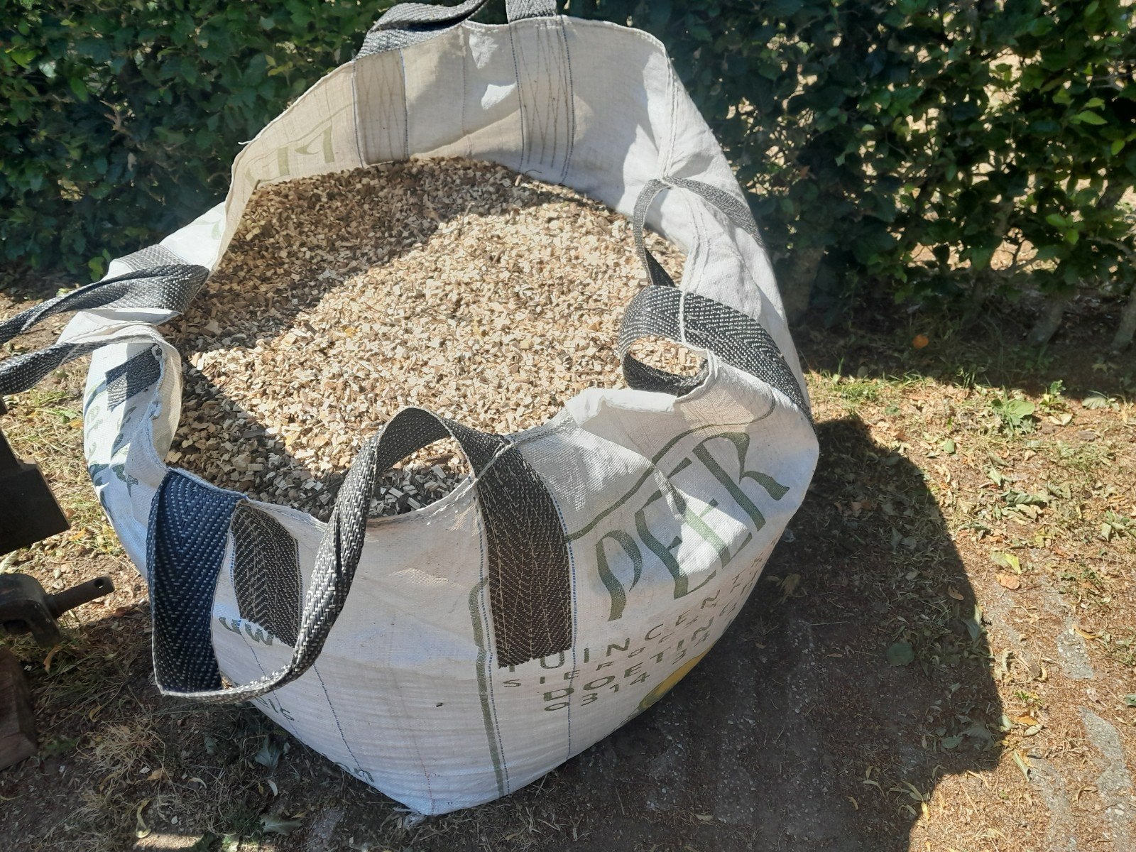 Houtsnippers van diverse houtsoorten, Minder dan 3 m³, Ophalen, Overige houtsoorten, Takken