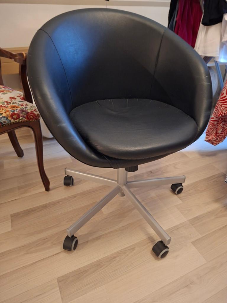 Bureaustoel zwart Ikea Skruvsta, Ophalen of Verzenden, Gebruikt, Zwart, Bureaustoel