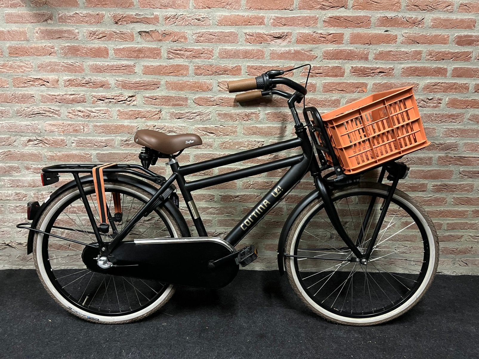 Nette Cortina U4 mini 24 inch terugtraprem 3v krat, Fietsen en Brommers, Ophalen, Terugtraprem, 24 inch, Versnellingen
