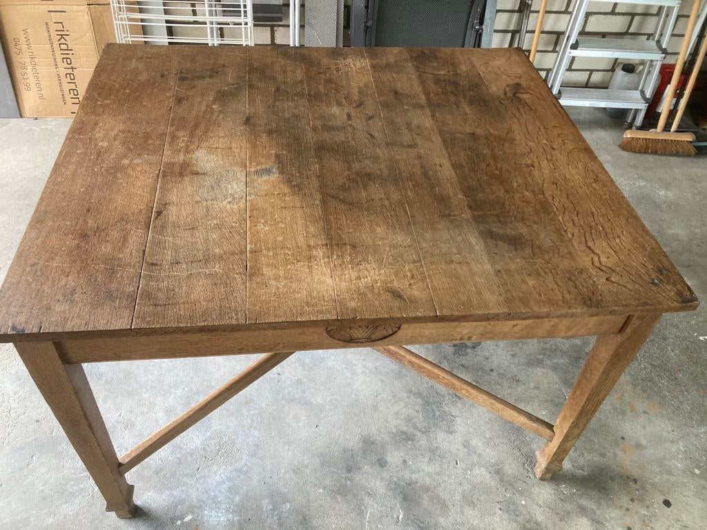 Antieke eikenhouten tafel met houtsnijwerk, Ophalen, Gebruikt, 100 tot 150 cm, Eikenhout