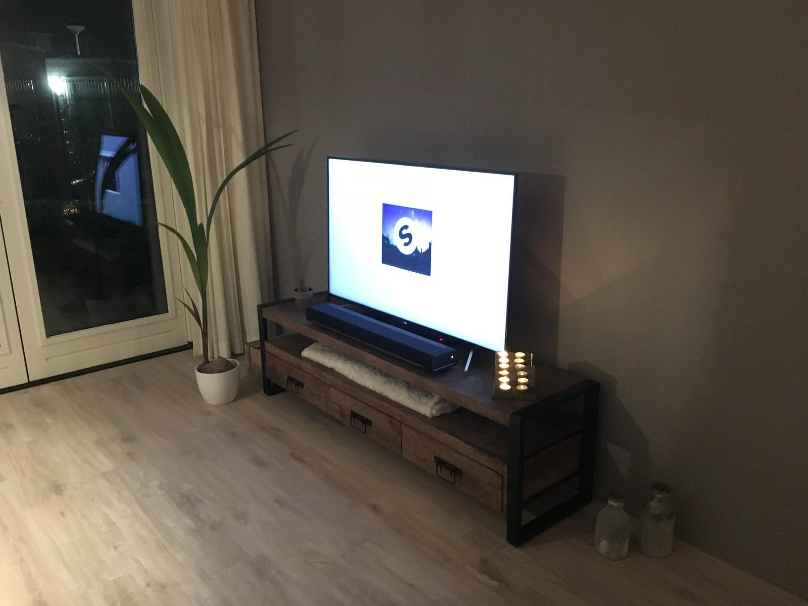 Tv meubel 180 cm industrieel met 3 lades, Ophalen, 150 tot 200 cm, Zo goed als nieuw, Minder dan 100 cm