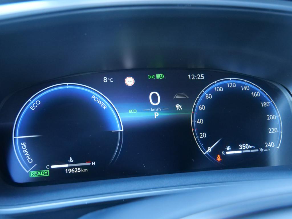 Toyota Corolla Touring Sports Hybrid 140 Pk Active Automaat, 4 cilinders, Corolla, Hybride Elektrisch/Benzine, 22 km/l