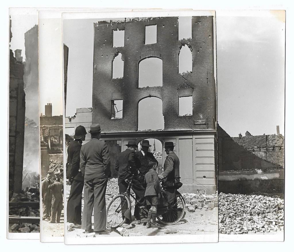 4x foto bombardement van Rotterdam, Verzenden, Nederland, Foto of Poster