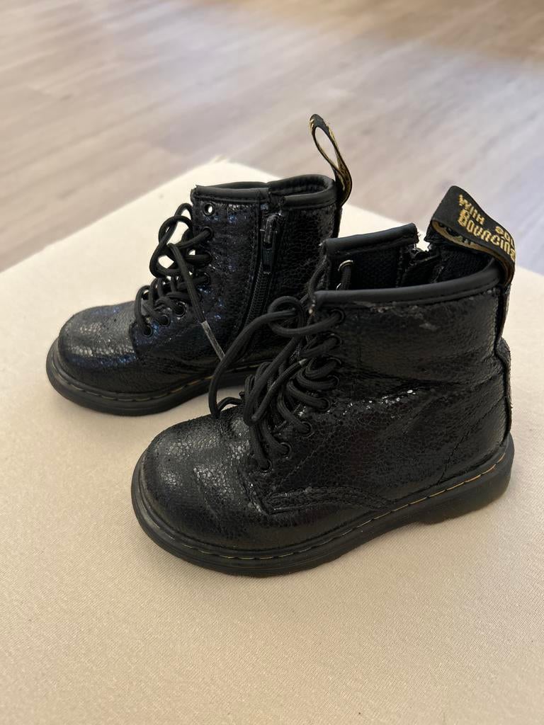 Dr. Martens laarsjes voor baby's/peuters, maat 24, Ophalen of Verzenden, Zo goed als nieuw, Jongen of Meisje, Laarzen
