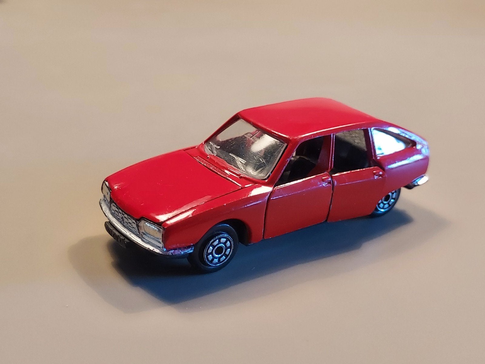 Citroën GS Berline 1:43 Norev nr 810, Ophalen of Verzenden, Gebruikt, Auto, Norev