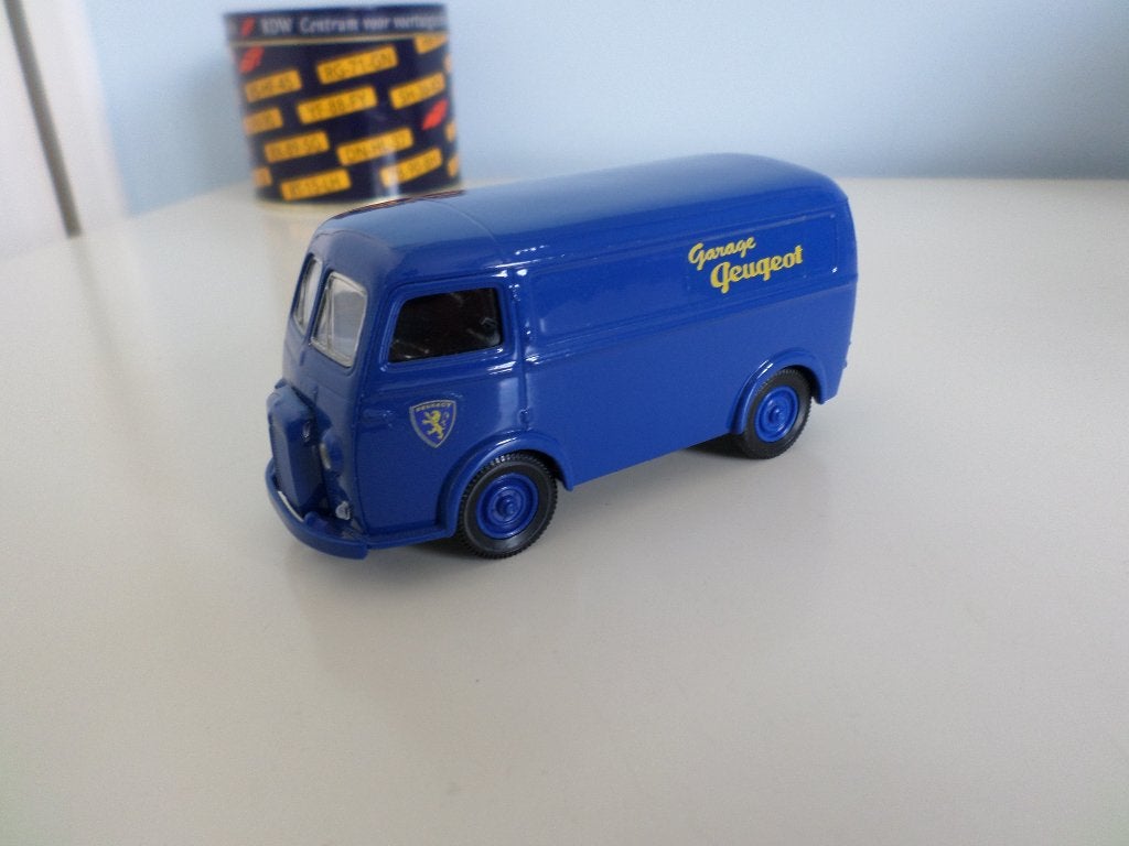 PEUGEOT  D4A van de Jaren Zestig, Verzenden, Nieuw, Auto, Solido