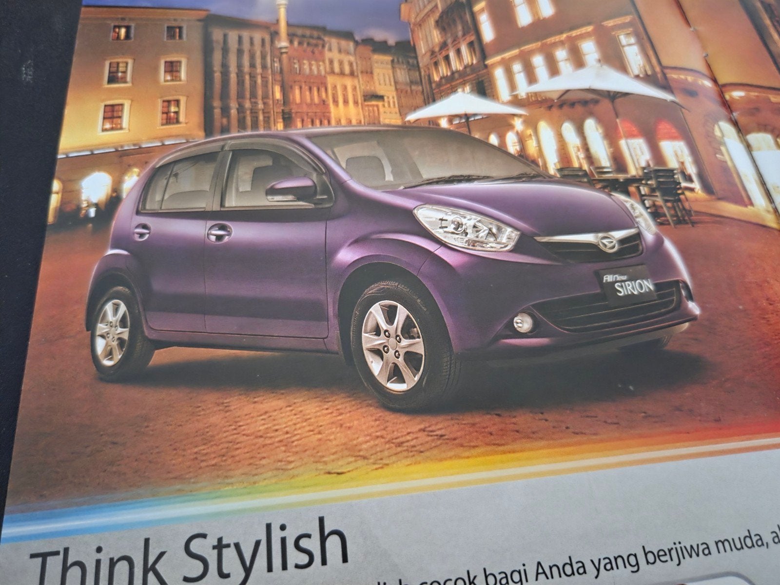Brochure Daihatsu Sirion 2013 Indonesië, Ophalen of Verzenden, Zo goed als nieuw, Overige merken