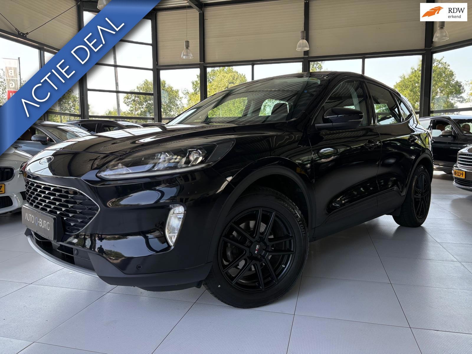 Ford Kuga 1.5 EcoBoost Trend | Trekhaak | Stoelverwarming |, Auto's, Voorwielaandrijving, Gebruikt, 4 cilinders, Zwart