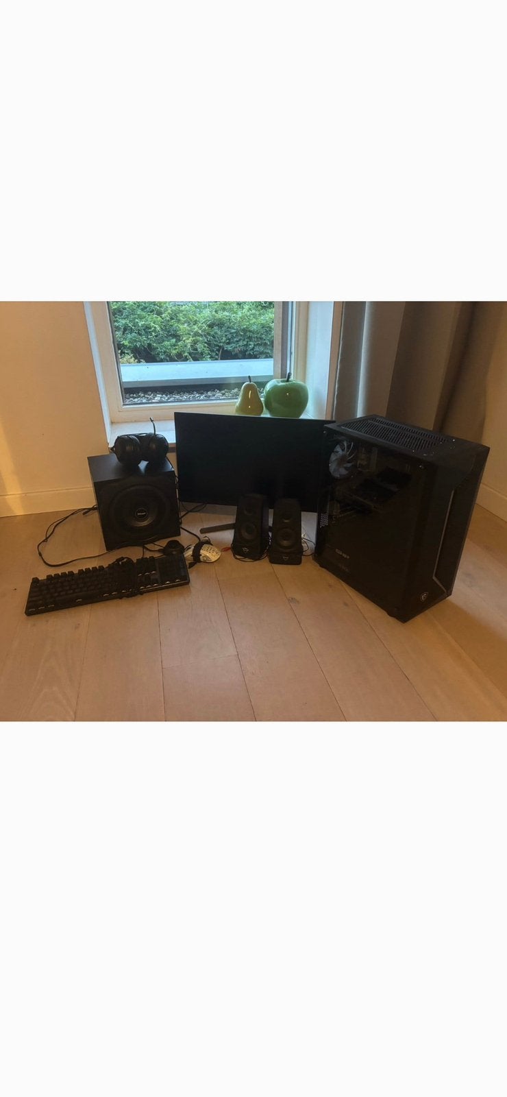 COMPLETE PC SETUP (VANDAAG WEG!) interesse bel 0636349681, Ophalen, Overige genres, 1 speler, Zo goed als nieuw