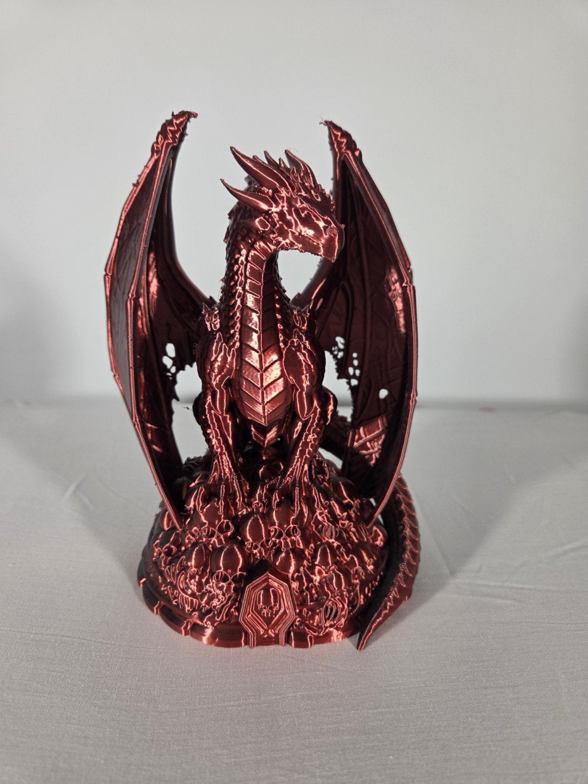 Rood/zwarte draak 18 cm – metallic fantasy decoratie, Ophalen of Verzenden, Nieuw, Fantasy