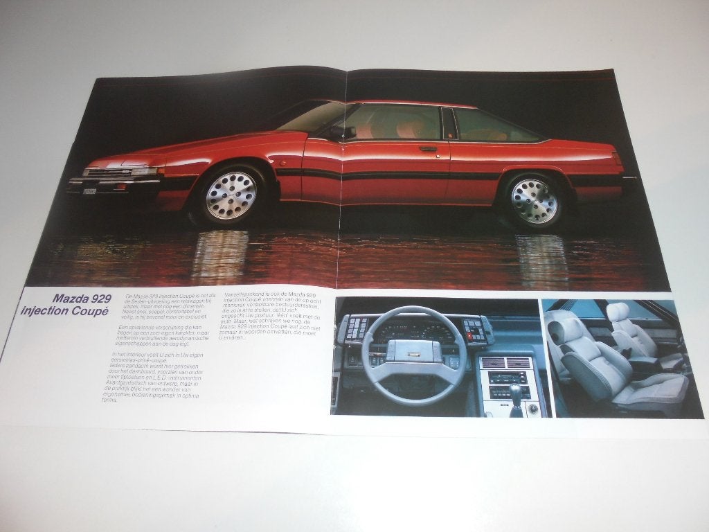 brochure Mazda 929 Injection Sedan en Coupé  1985, Ophalen of Verzenden, Gelezen, Mazda