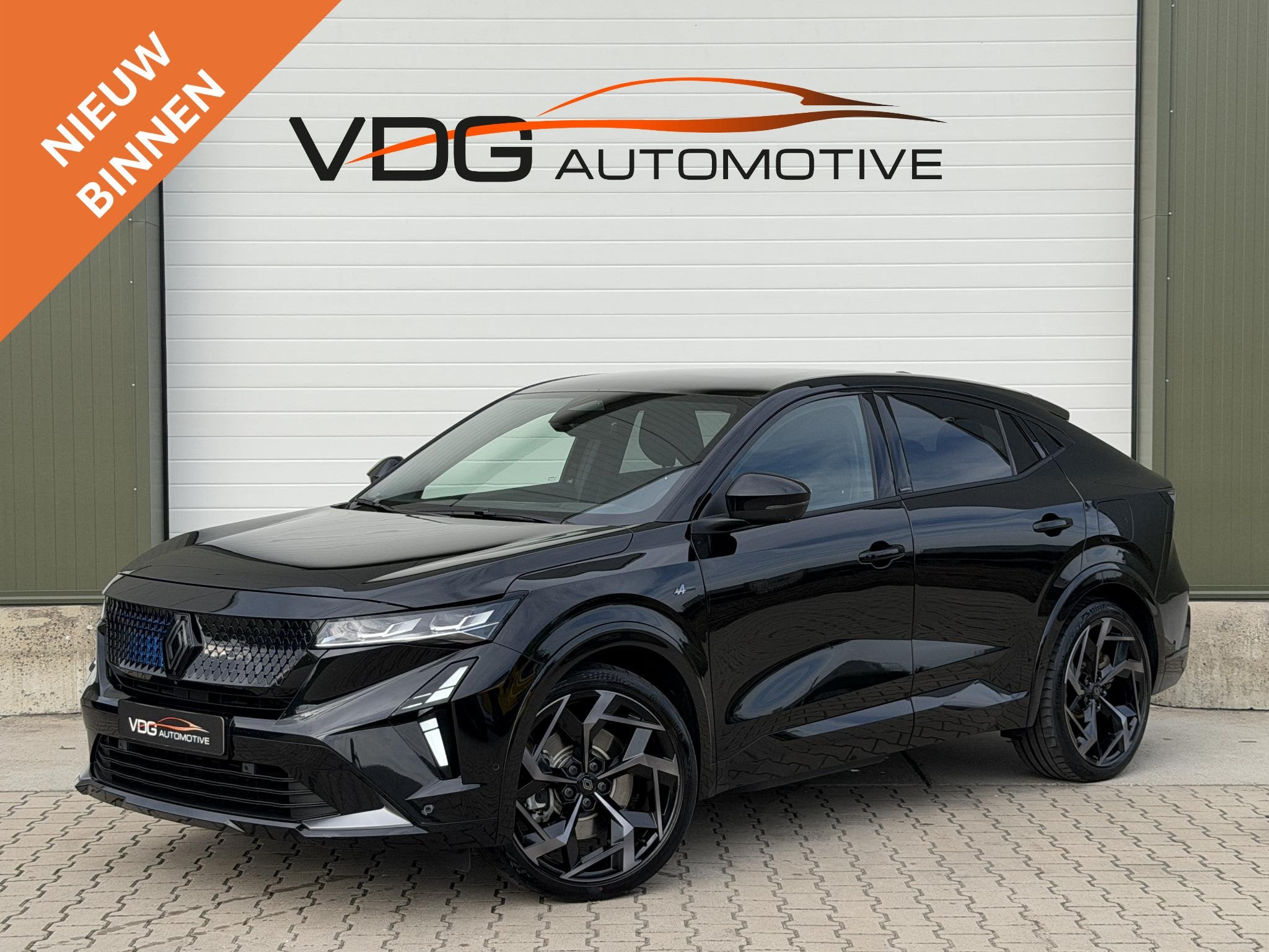 Renault Rafale 1.2 E-Tech 4x4 plug-in hybrid 300 atelier Alp, Auto's, Automaat, Dealer onderhouden, Gebruikt, 1199 cc
