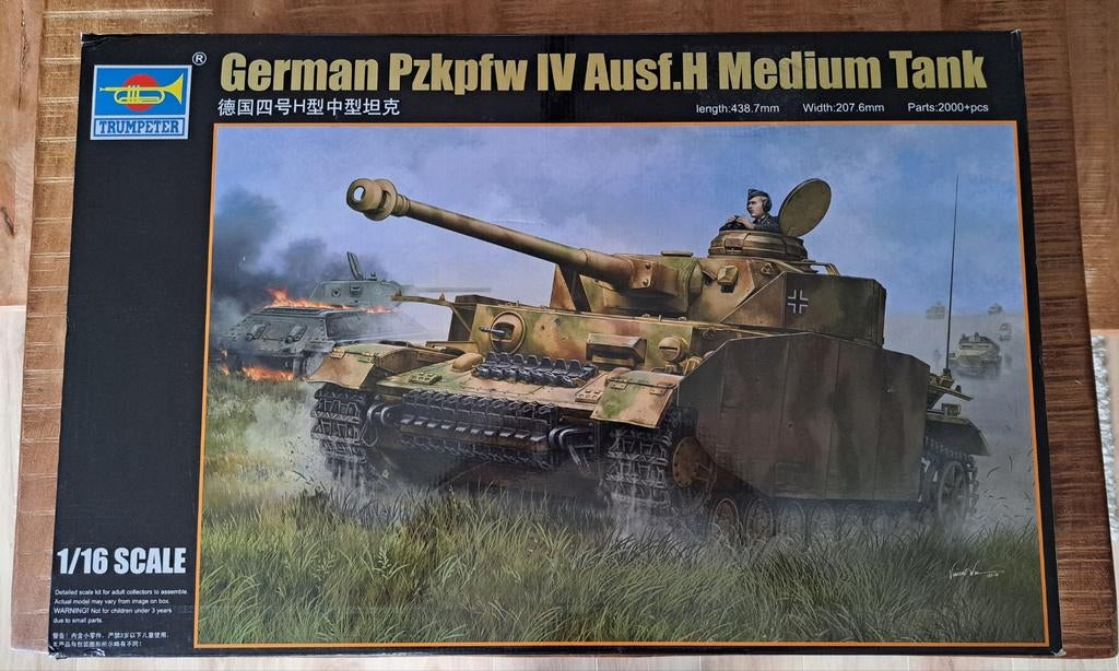 Trumpeter pzkpfw ausf 4 Medium Tank 1/16, Overige merken, Tank, Groter dan 1:32, Nieuw
