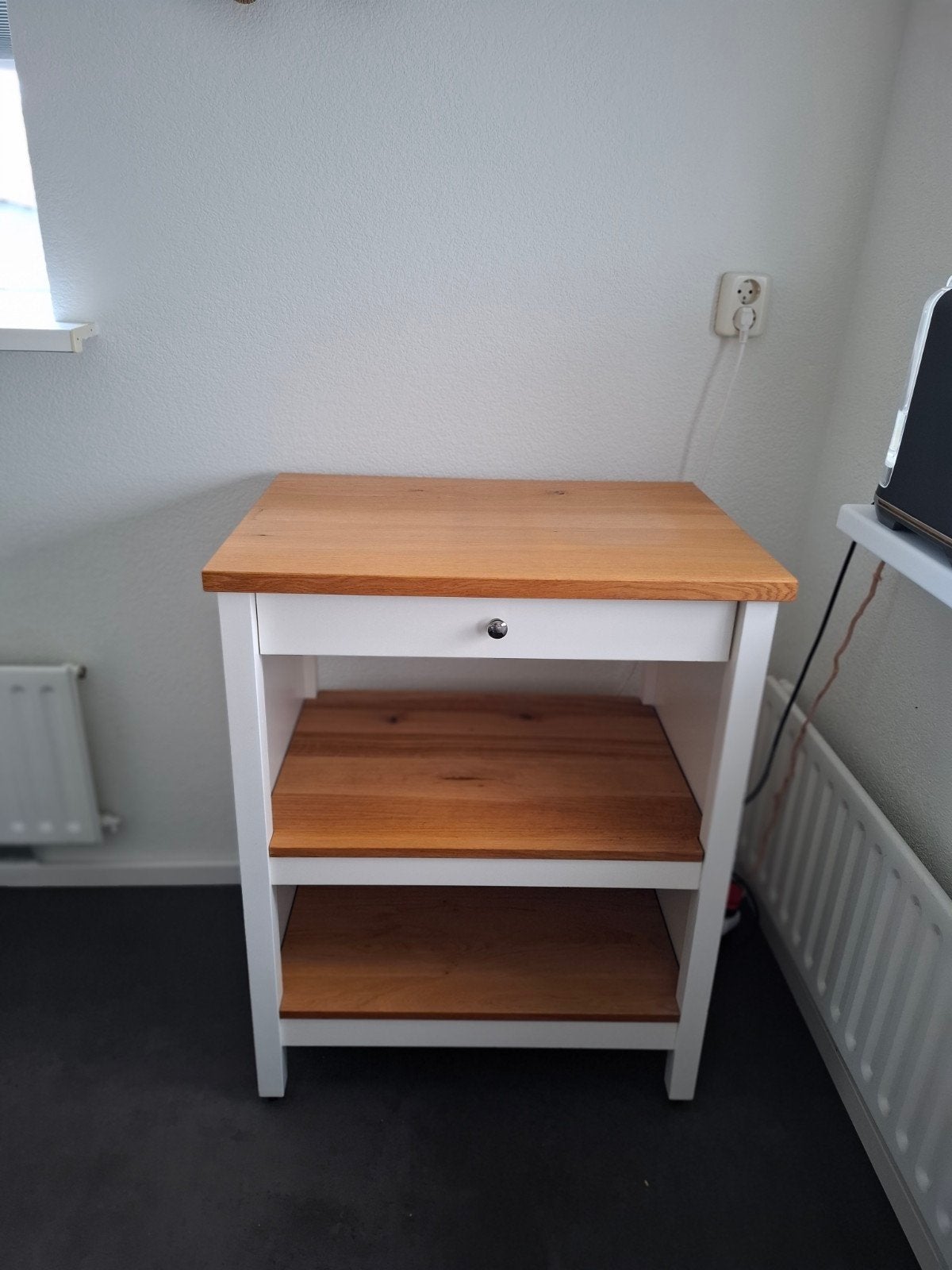 Tornviken Keukeneiland keukenblok Ikea

Breedte 72 cm
Diepte, Huis en Inrichting, Ophalen, 50 tot 100 cm, Zo goed als nieuw, Minder dan 100 cm