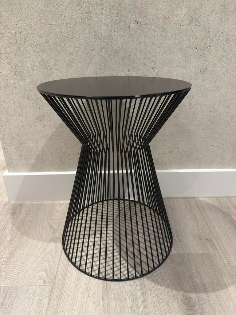 Woood bijzettafel Suus zwart gebruikt, Ophalen of Verzenden, Zo goed als nieuw, Rond, Minder dan 55 cm