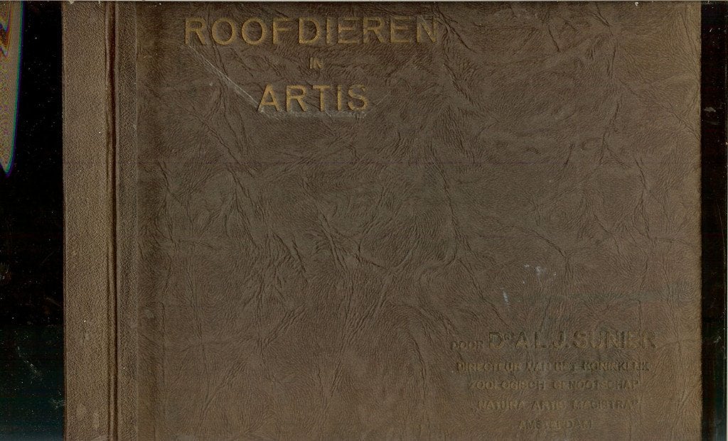 Plaatjesalbum KAHREL'S THEE Roofdieren in Artis door Dr, Ophalen of Verzenden, Gelezen