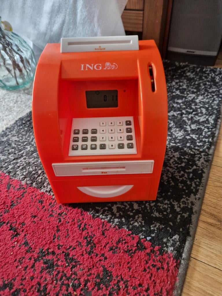 Ing spaarpot, Verzamelen, Spaarpotten, Ophalen of Verzenden, Zo goed als nieuw, Kunststof, Overige thema's