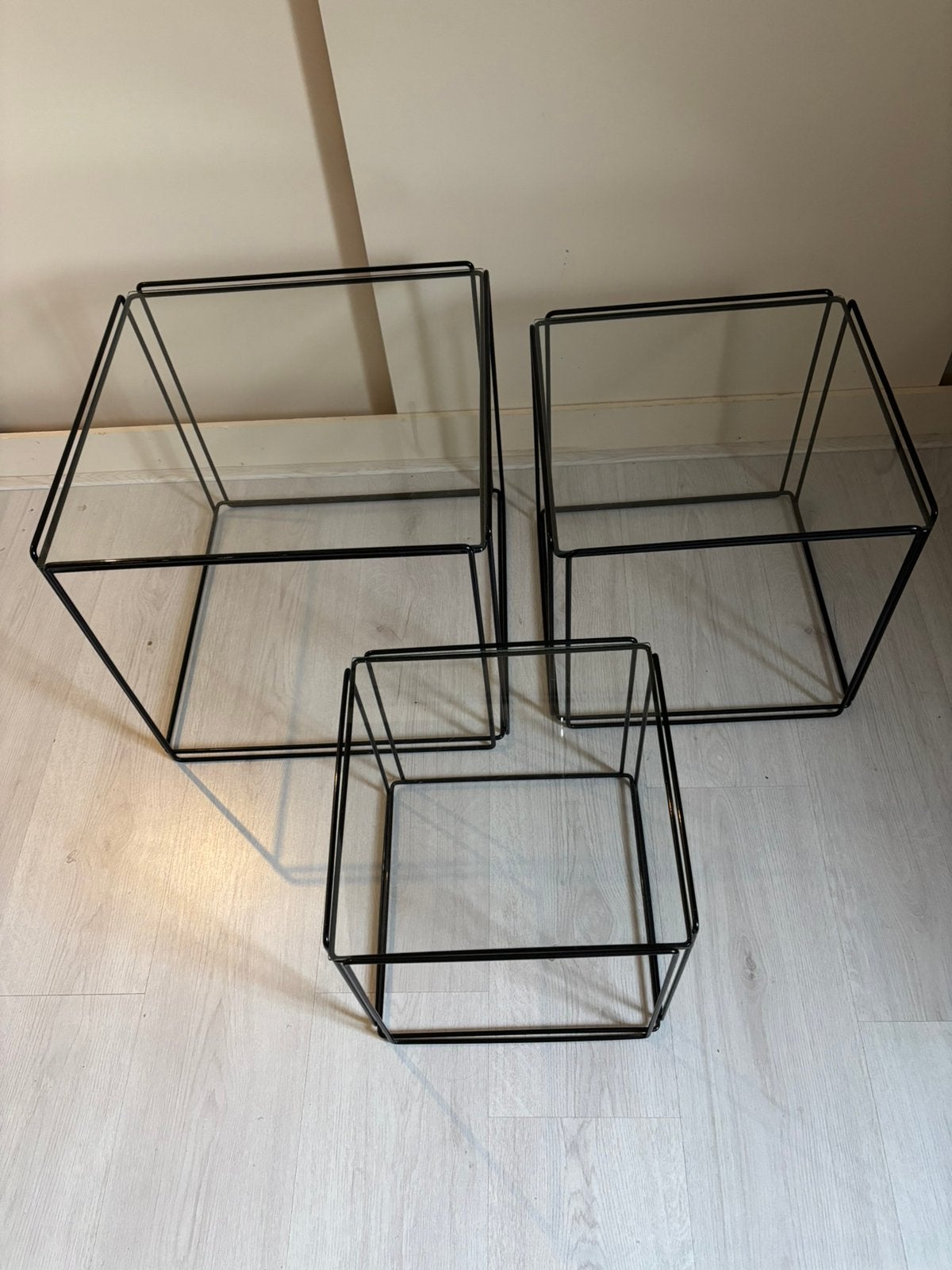 Vintage Max Sauze Isocele bijzettafeltjes set, Ophalen, Gebruikt