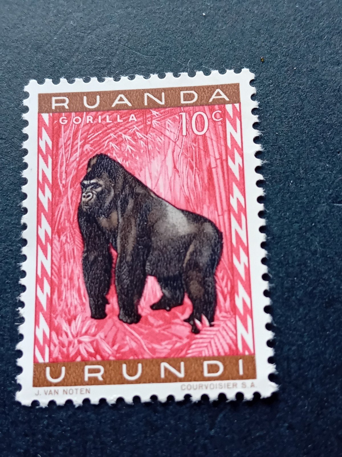 Postzegel Ruanda Urundi Gorilla 10c, Ophalen of Verzenden, Dier of Natuur