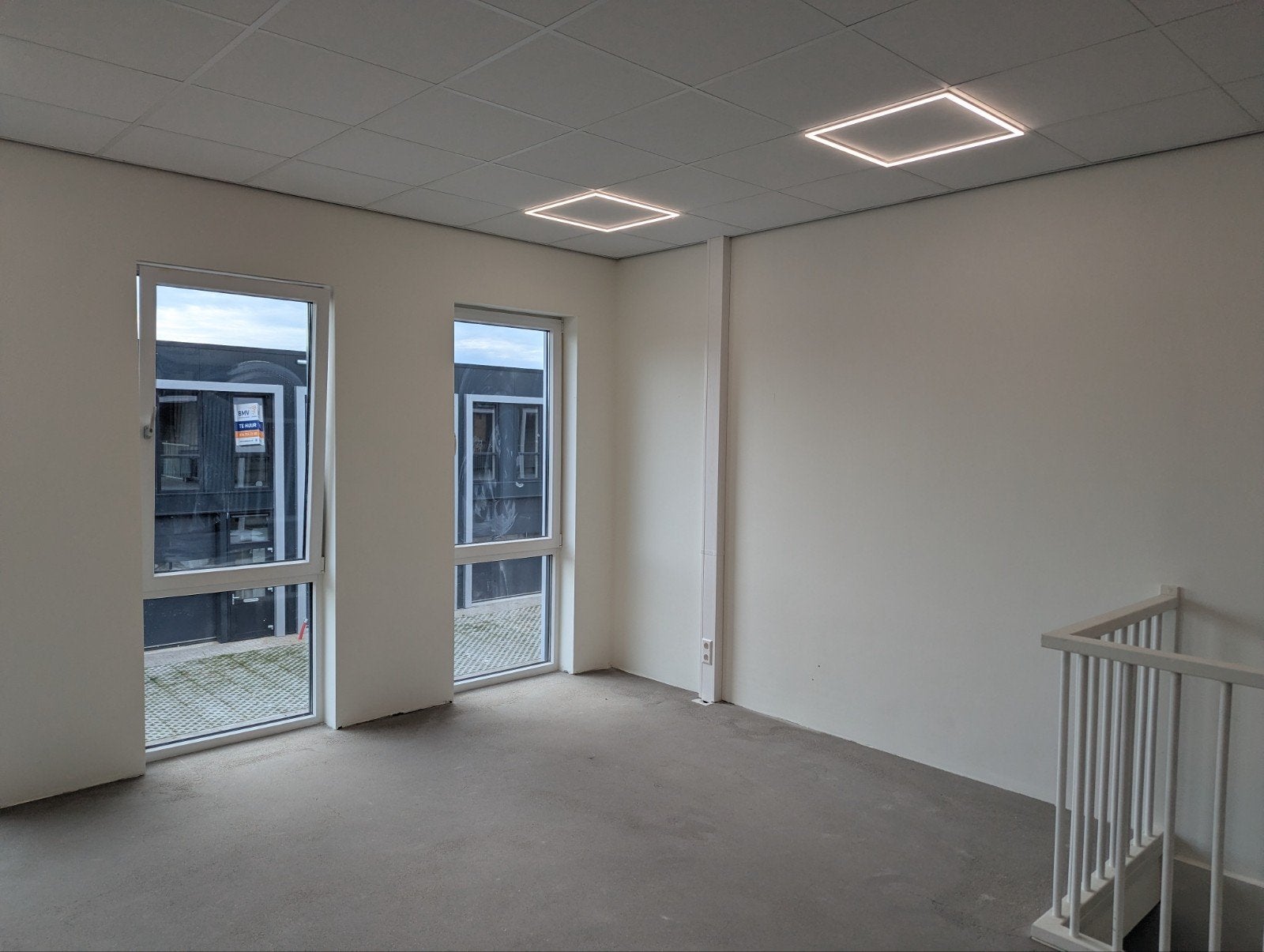 Veilige, moderne elektra in huis.
Meterkasten, bekabeling, v