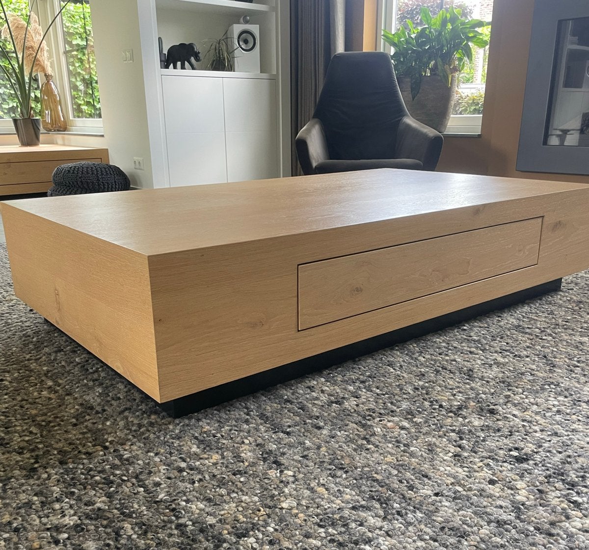 Op maat gemaakte salontafel met lades (170x100x35), Huis en Inrichting, Tafels | Salontafels, Ophalen, Gebruikt, Eikenhout, 50 tot 100 cm
