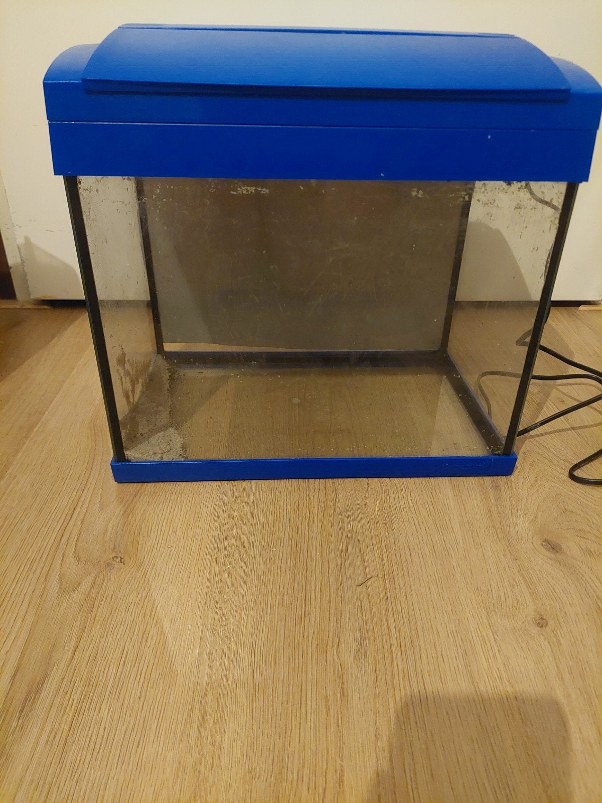 20 liter aquarium 5 euro, Gebruikt, Ophalen of Verzenden, Superfish, Inclusief deksel