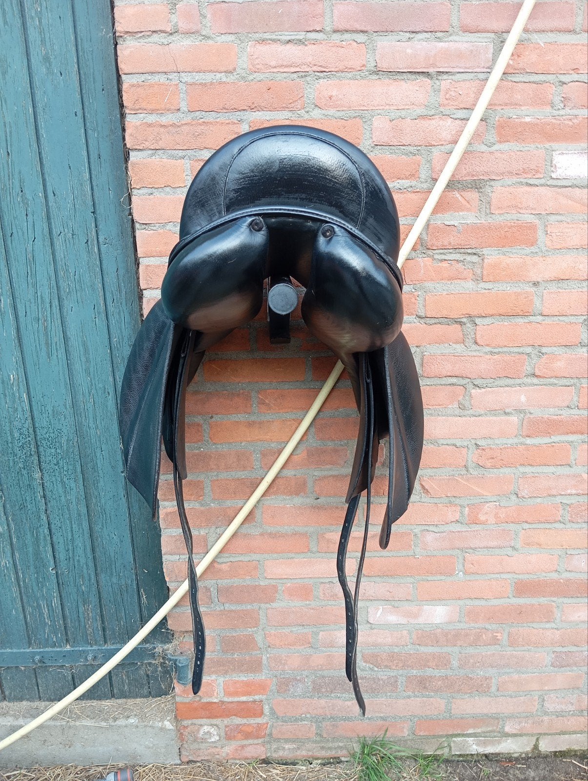 Schutte Classic zadel 18 inch & Wintec Cair zadel 17.5 i, Ophalen, Gebruikt, Dressuur