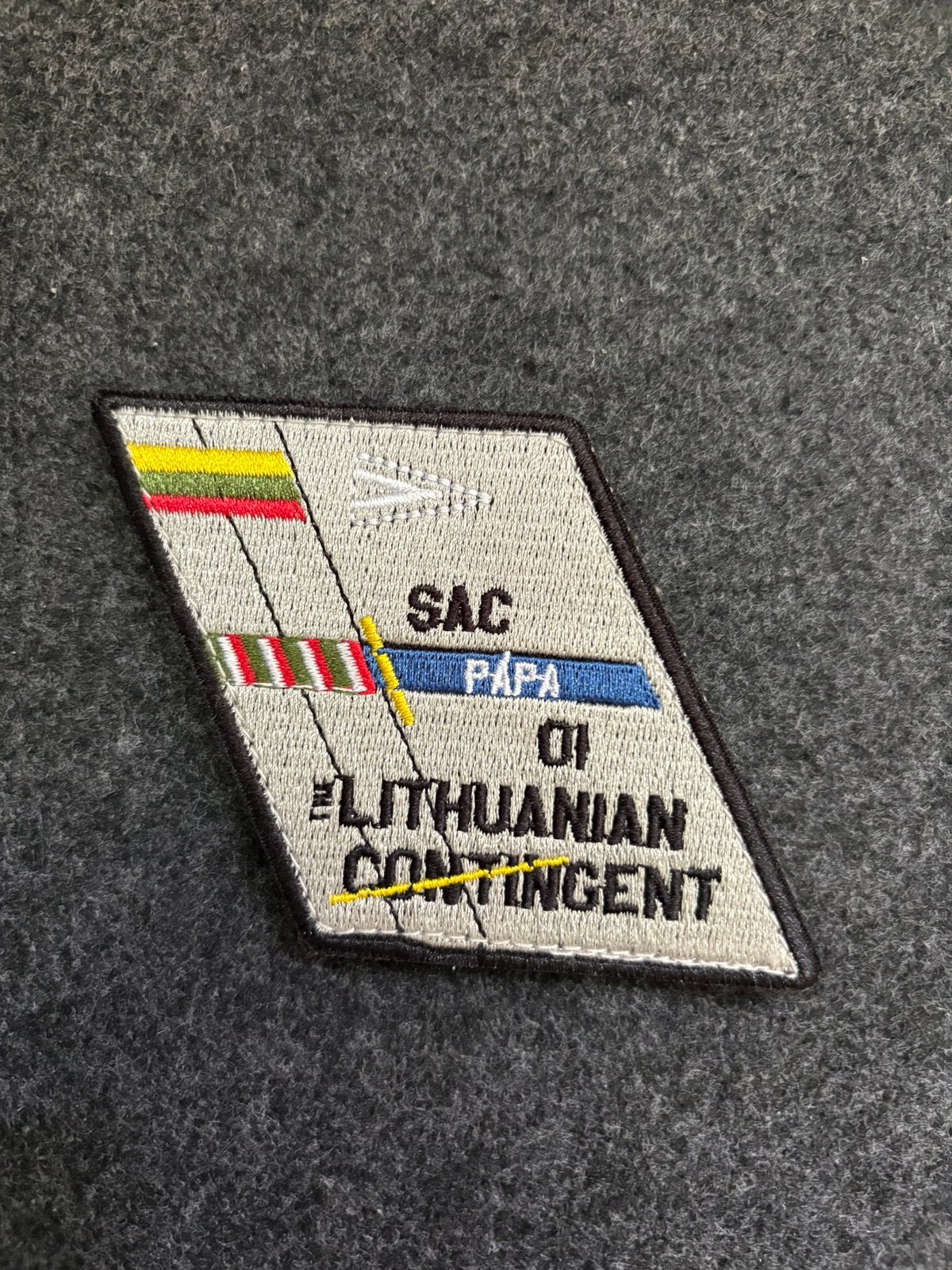 Heavy Airlift Wing (HAW) PATCH RNLAF KONINKLIJKE LUCHTMACHT, Ophalen of Verzenden, Luchtmacht, Amerika, Embleem of Badge