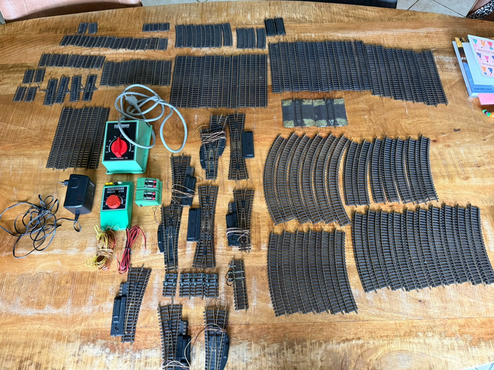 Grote set Fleischmann HO Modelrails messing nette staat, Hobby en Vrije tijd, Modeltreinen | H0, Gelijkstroom, Fleischmann, Rails