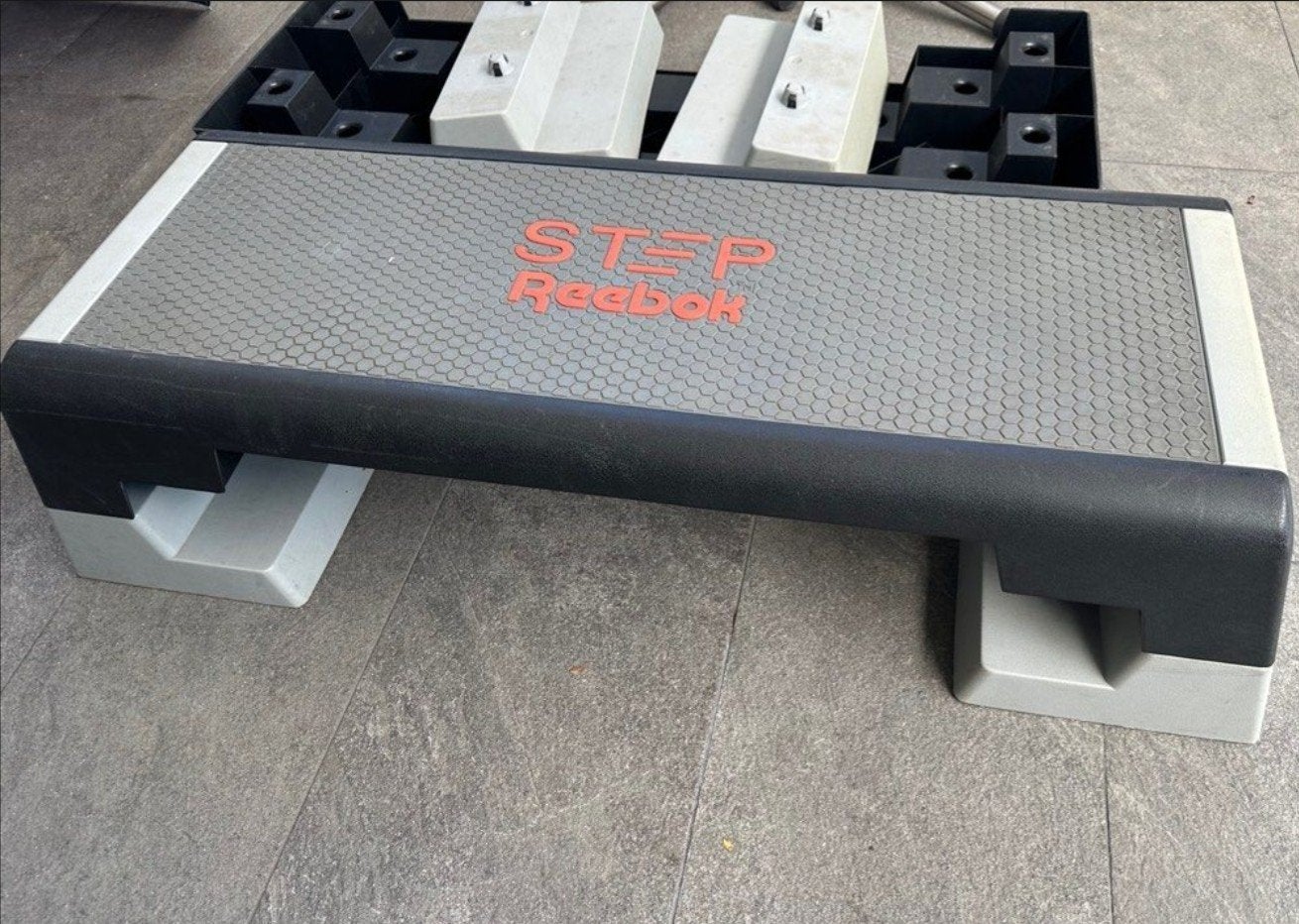 Reebok steps, Ophalen