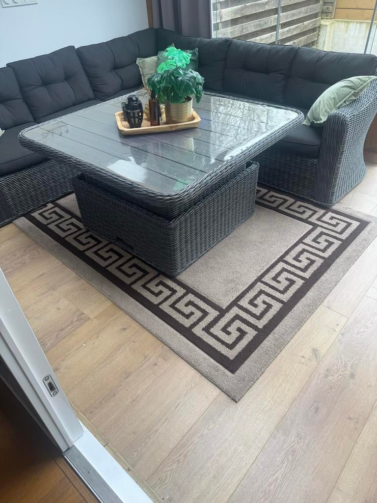 Kleiner kleed 1,61 x 2,30 - Beige met Griekse rand, Huis en Inrichting, Ophalen, Gebruikt, Grijs, 150 tot 200 cm