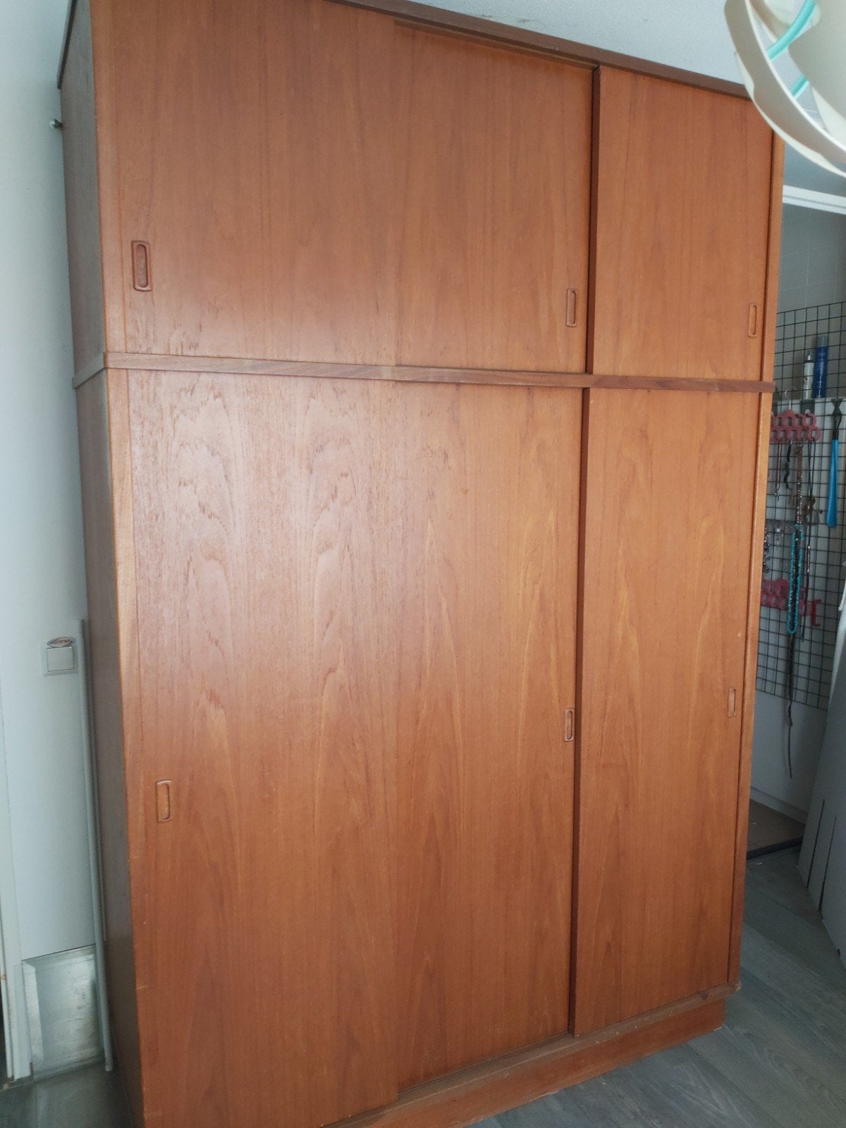 Schuifdeuren degelijke linnen/kledingkast, Ophalen, Gebruikt, 50 tot 75 cm, 200 cm of meer