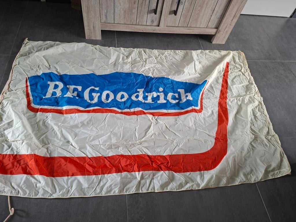 BF Goodrich vlag oud unieke vlag collectors item, Ophalen of Verzenden, Zo goed als nieuw, Reclamebord