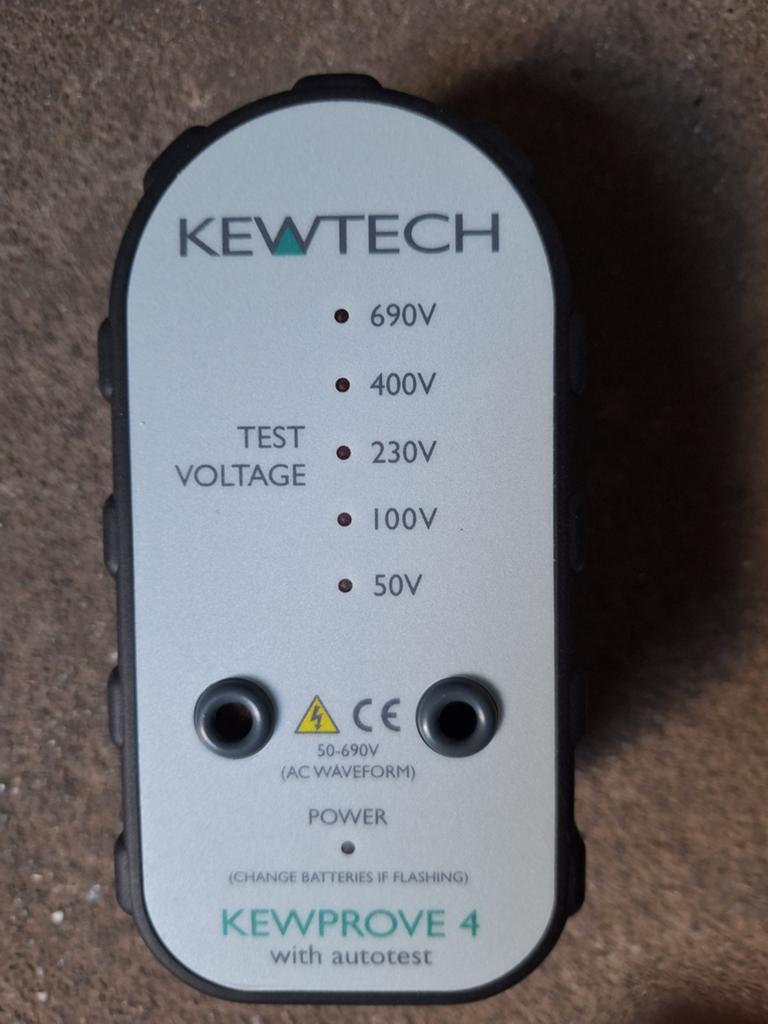 KEWTECH KEWPROVE 4 Spanningstester met autotest, Ophalen of Verzenden, Zo goed als nieuw, Elektriciteit