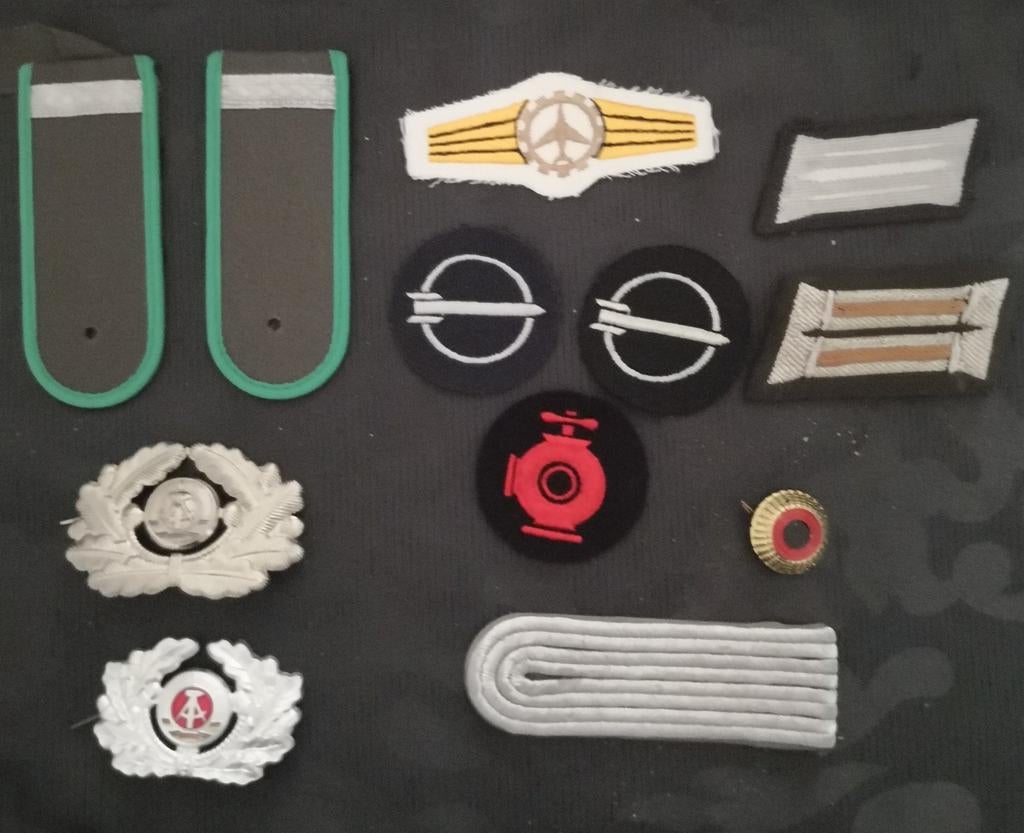 Lotje emblemen voormalige DDR, Verzenden, Landmacht, Duitsland, Embleem of Badge