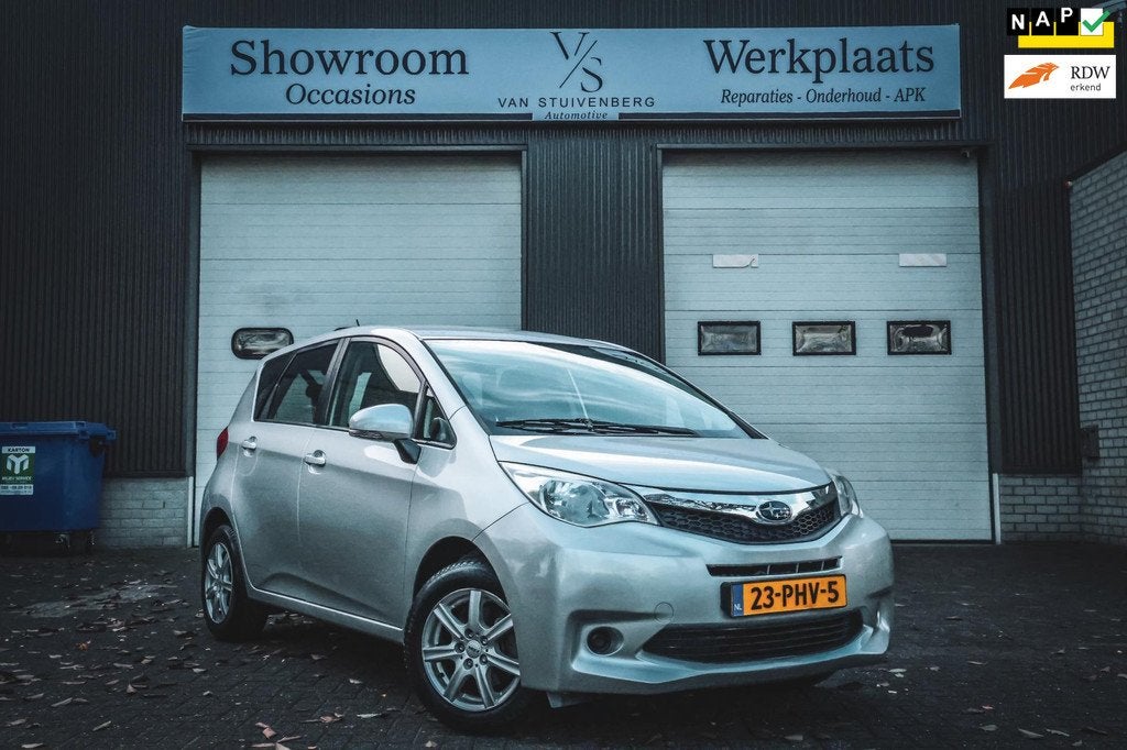 Toyota Verso S 1.3 Luxury Subaru Trezia Airco NAP, Voorwielaandrijving, Euro 5, Verso-S, Bedrijf