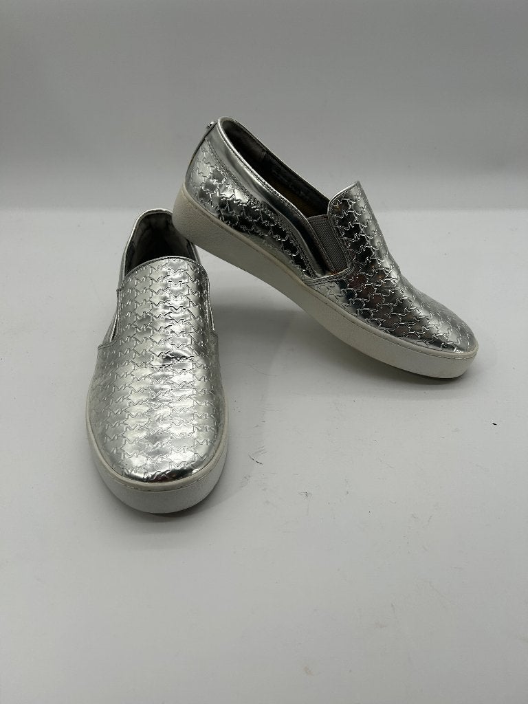Michael Kors, maat 36,5 fraaie zilverkleurige bootschoenen., Verzenden, Instappers, Gedragen, Overige kleuren