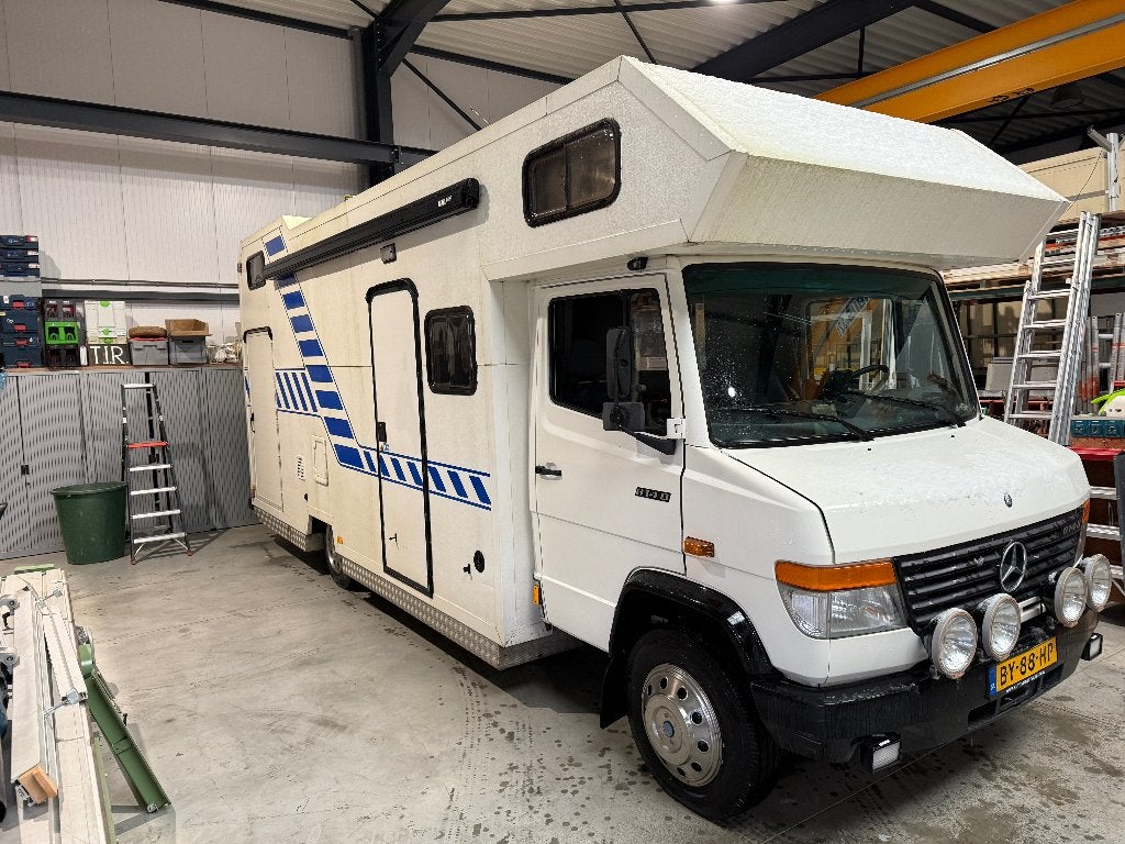 Mercedes 811 D Project, Particulier, Buscamper of Camperbus, Mercedes-Benz