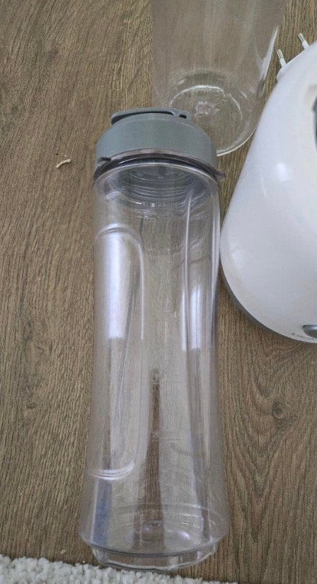 GEVRAAGD: Bekers van Blender to-go Blokker, Ophalen of Verzenden, Niet werkend, Blender to go