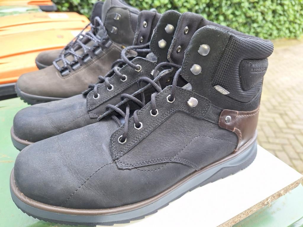 Wandelschoenen - Merrell en Onbekend Merk, Sport en Fitness, Bergsport en Wandelen, Ophalen of Verzenden, Zo goed als nieuw, Schoenen